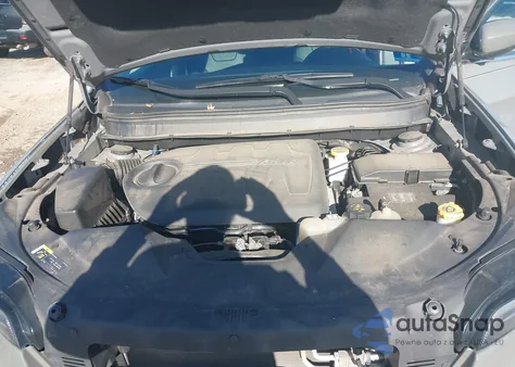 2020 Jeep Cherokee Limited 4X4 из США, поврежденный, VIN 1C4PJMDX0LD509089